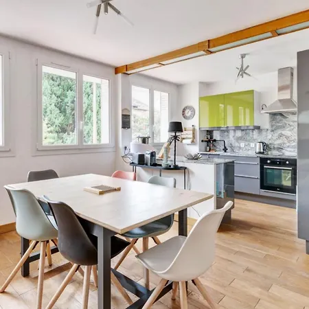 Spacious 1-bedroom With Parking Near The Place Dupuy In Welkeys Apartment Toulouse